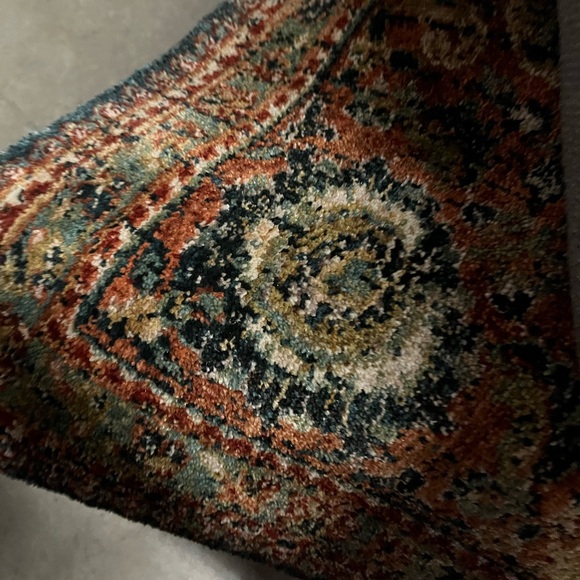 Vintage Style Distressed Area Rug - Picture 4 of 10